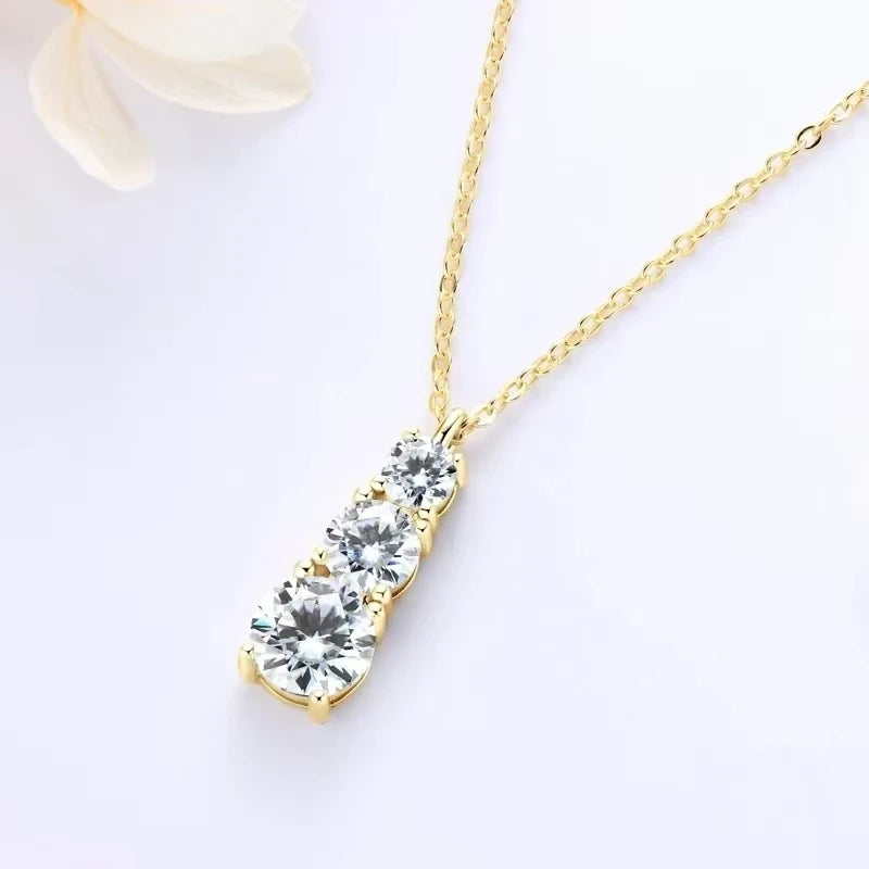 925 Silver Moissanite 1.8 Carats Rising Collarbone Necklace Feminine High-End Best Gift for Girlfriend or Best Friend